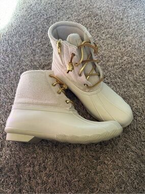 Sperry duck boots